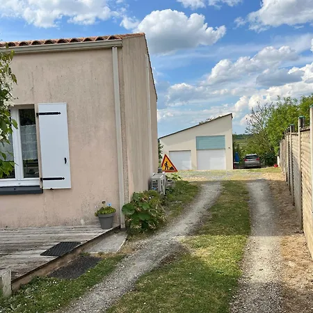 Avec Vue Sur Le Marais Et La Piscine * Yves