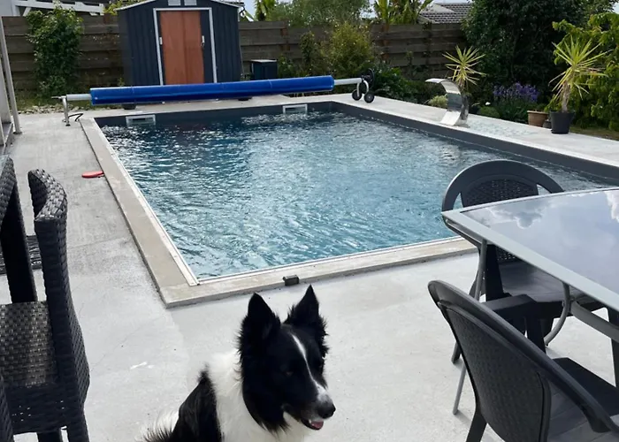 Bed & Breakfast Avec Vue Sur Le Marais Et La Piscine